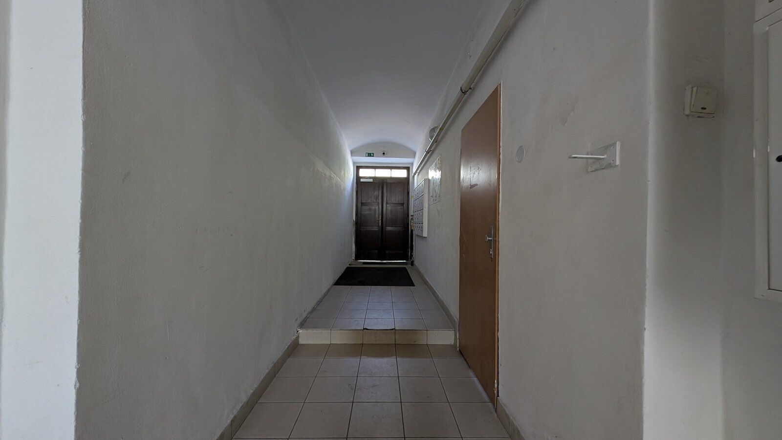 Prodej NP - kancelář, ul. Francouzská, 28,5 m2