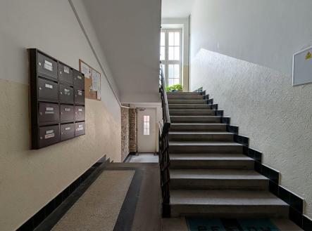 Pronájem bytu, 2+1, 88 m²