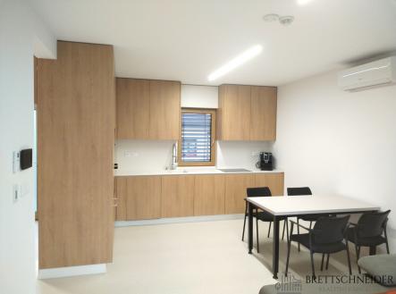 IMG_20251021_081212 | Pronájem - dům/vila, 70 m²