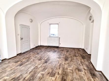 20250908_134948-EDIT | Pronájem bytu, 1+1, 66 m²