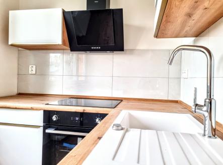 20251120_122553-EDIT | Prodej bytu, 3+1, 74 m²