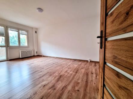 20251120_122143 | Prodej bytu, 3+1, 74 m²