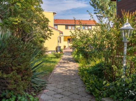 1-1.jpg | Prodej - dům/vila, 250 m²