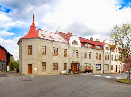 img-0566.jpg | Prodej - nájemní dům, 839 m²
