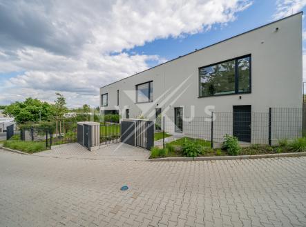 dsc09031.jpg | Prodej - dům/vila, 240 m²