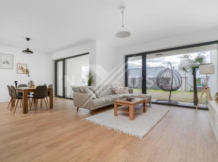 dsc08805-edit.jpg | Prodej - dům/vila, 208 m²