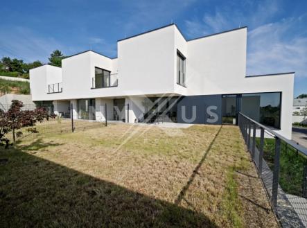 Prodej - dům/vila, 216 m² obrázek