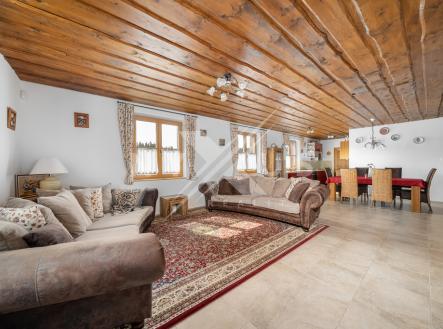 dsc08540-edit.jpg | Prodej - dům/vila, 306 m²