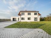 Prodej - dům/vila, 228 m²