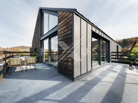 dsc06679-edit.jpg | Prodej - dům/vila, 310 m²