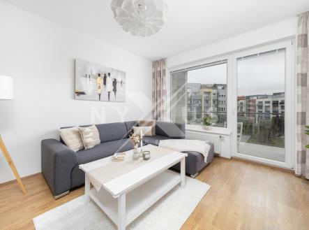 Pronájem bytu, 2+kk, 67 m² obrázek