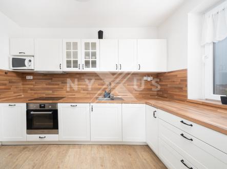 Kuchyňská linka | Pronájem bytu, 3+1, 74 m²