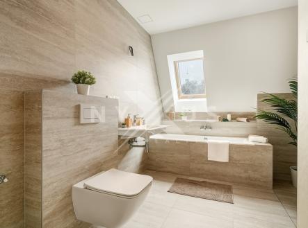 Koupelna s toaletou, vanou a sprchovým koutem | Prodej bytu, 4+kk, 164 m²
