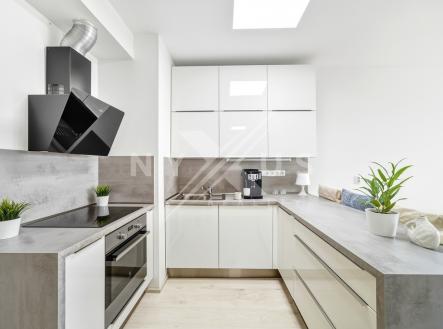 dsc07678.jpg | Prodej bytu, 1+kk, 46 m²