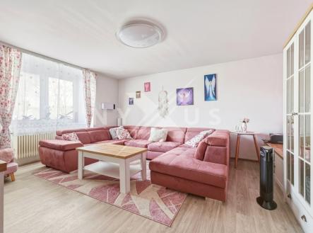 dsc09585-decluttered-1.jpg | Prodej - dům/vila, 400 m²