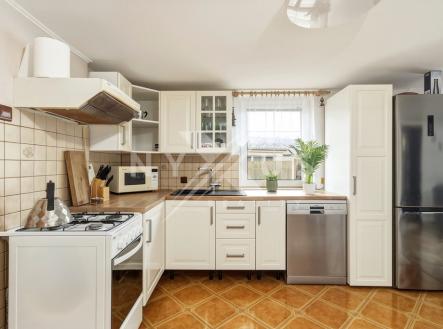 Kuchyňský kout | Prodej - dům/vila, 94 m²