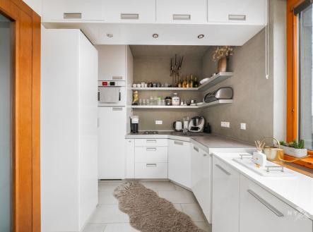 Kuchyňský kout | Pronájem bytu, 1+kk, 42 m²