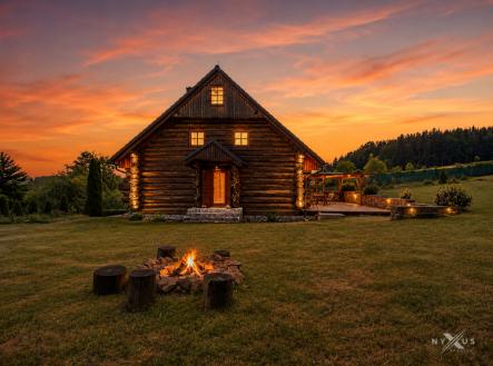 Exteriér srubu | Prodej - dům/vila, 284 m²
