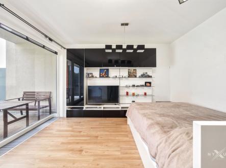 dsc05164.jpg | Prodej bytu, 1+kk, 124 m²