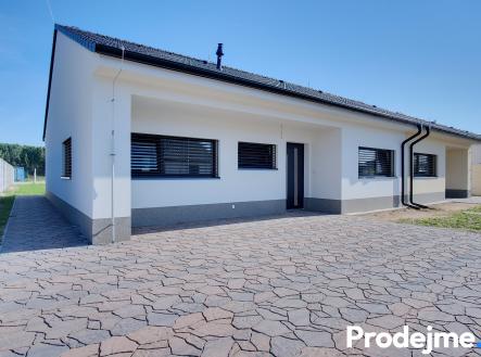 Hevlin-RD5_18 | Prodej - dům/vila, 101 m²