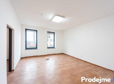 pokoj1 | Pronájem - kanceláře, 87 m²