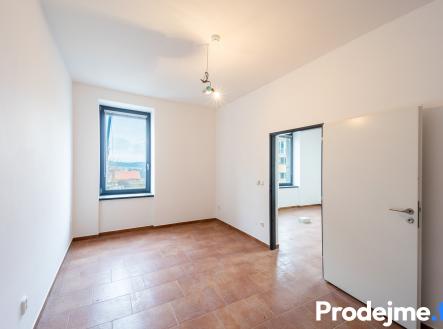 5 | Pronájem - kanceláře, 87 m²