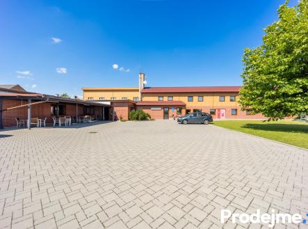 2Z8A5923-HDR-Edit | Prodej - hotel, 2 760 m²