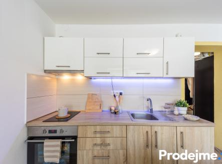 11 | Pronájem bytu, 2+kk, 45 m²