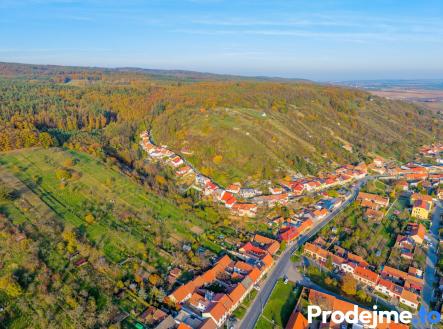 DJI_20241105144342_0080_D | Prodej - dům/vila, 166 m²