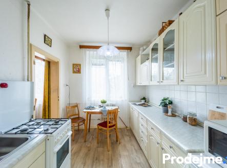 1,08 | Prodej - dům/vila, 162 m²