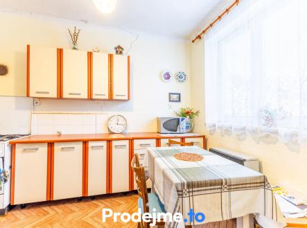 11 | Prodej - dům/vila, 50 m²