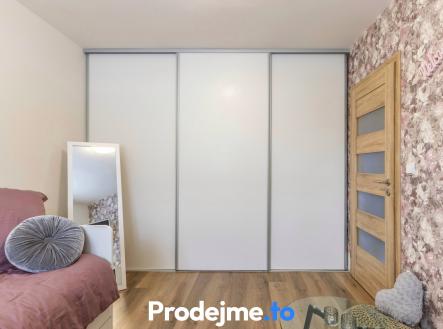 1000100986 (1) | Pronájem bytu, 2+kk, 53 m²