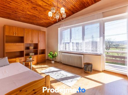 pokoj_balon | Prodej - dům/vila, 211 m²