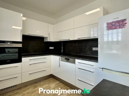 IMG_0560 | Pronájem bytu, 3+kk, 72 m²