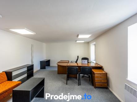 2Z8A7063-HDR | Pronájem - kanceláře, 34 m²