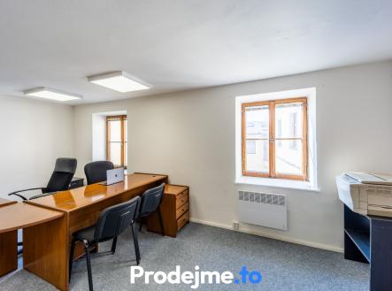 2Z8A7069-HDR | Pronájem - kanceláře, 34 m²