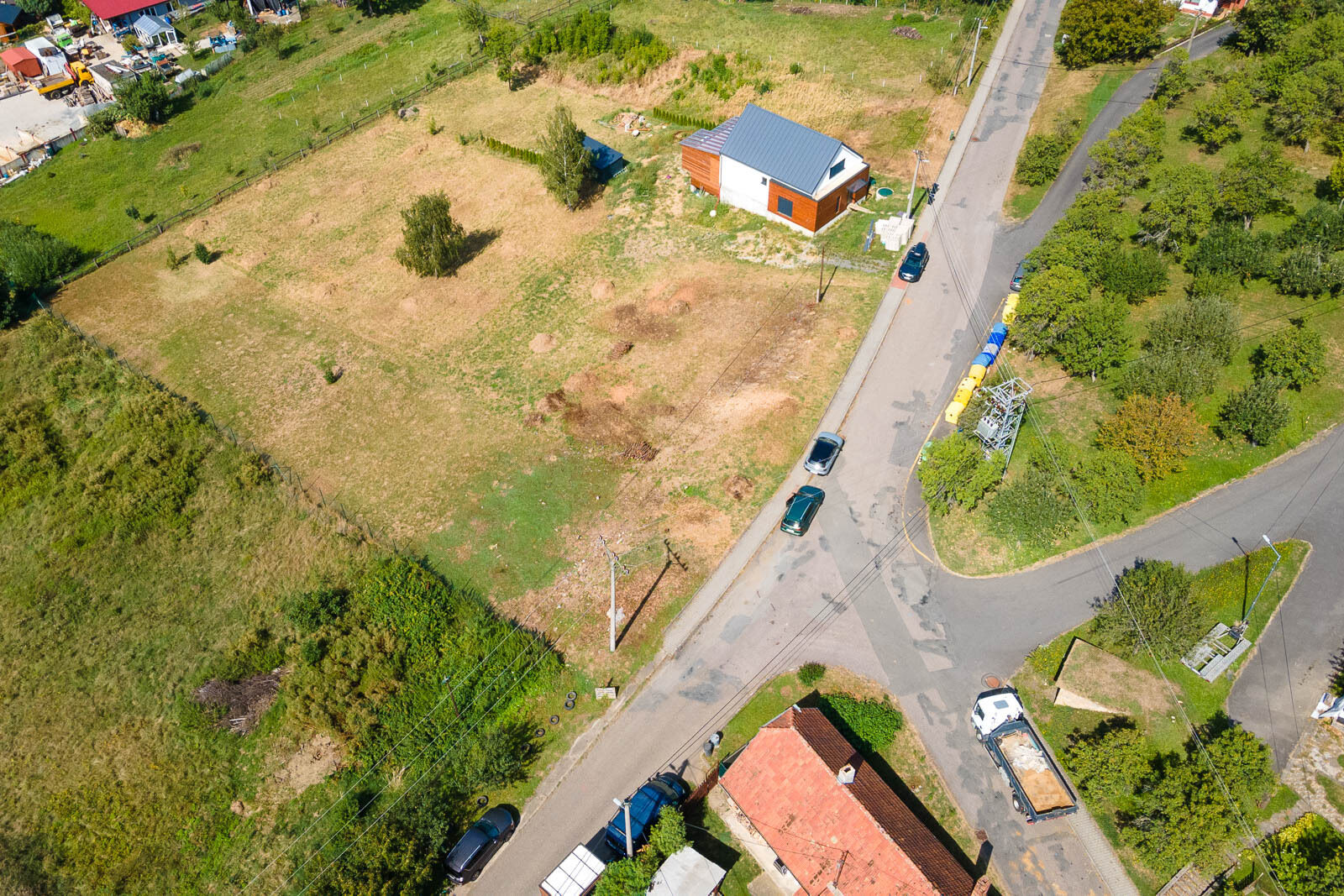 Stavební pozemek 1161 m² Kaňovice + projekt na RD se stavebním povolením