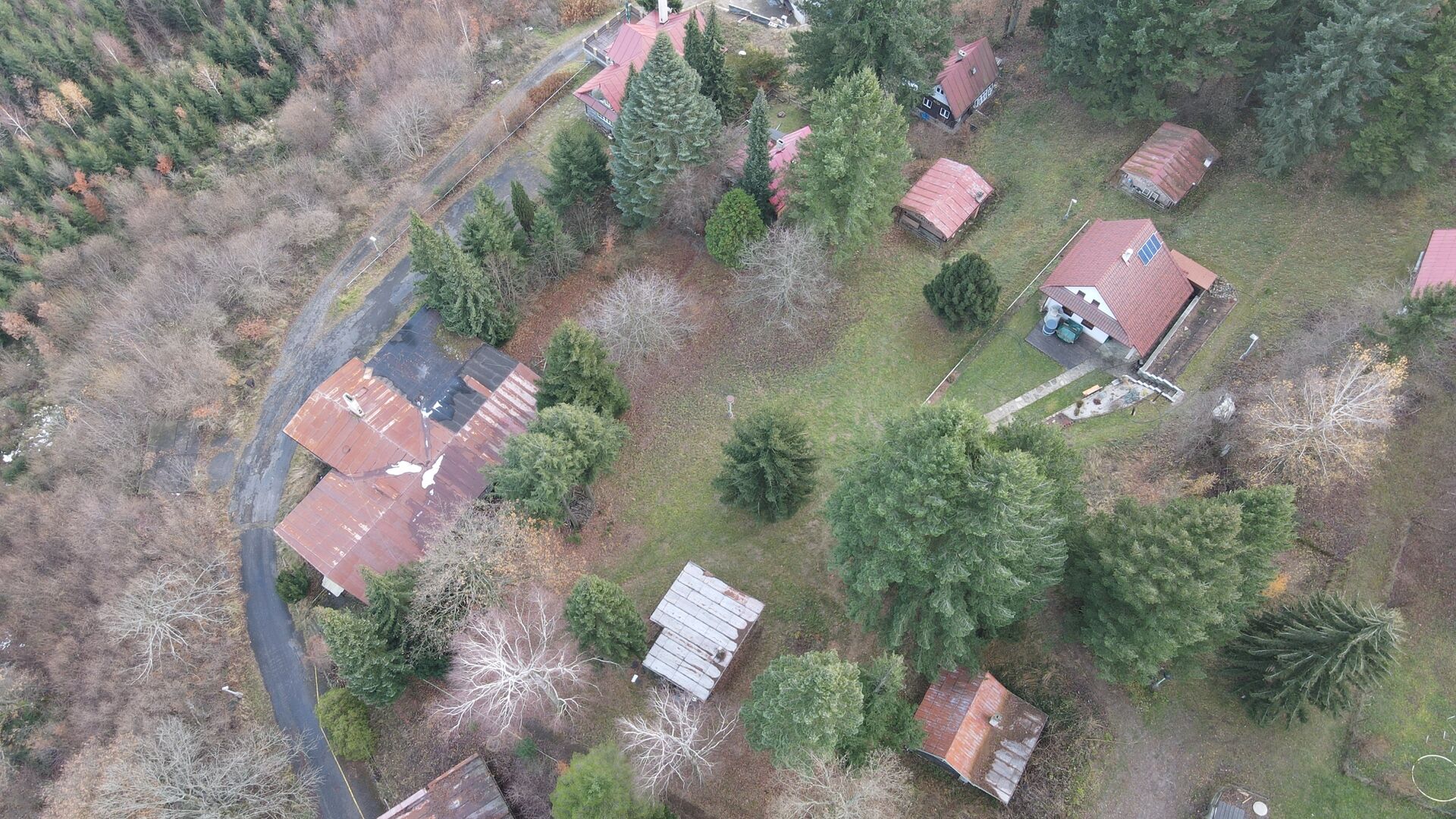 Prodej pozemku 860 m2 k výstavbě nové rekreační nemovitosti