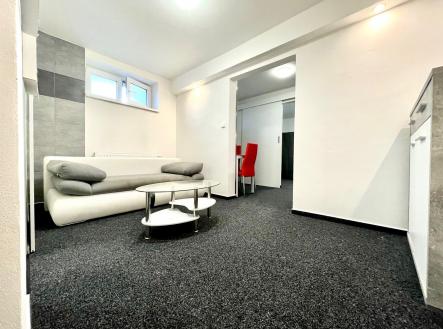 Pronájem bytu, 2+kk, 38 m²