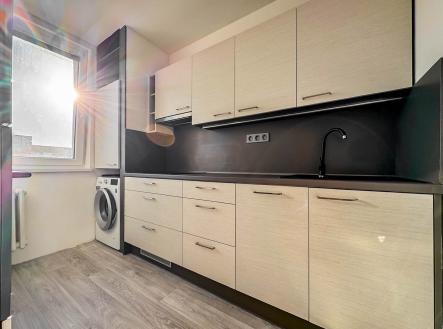 Pronájem bytu, 2+1, 45 m²