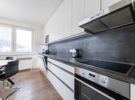 Prodej - dům/vila, 180 m²