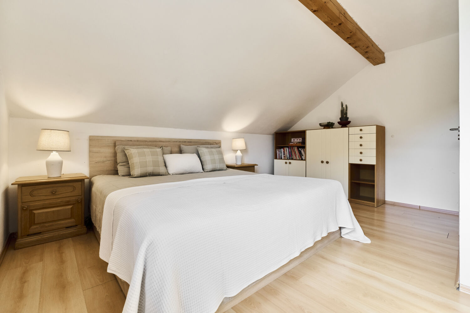 Prodej rodinného domu 4+kk se dvěma koupelnami – Valašská Polanka