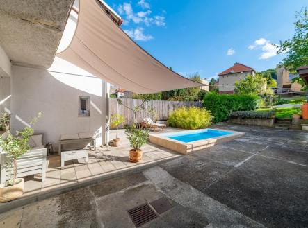 Prodej - dům/vila, 200 m²