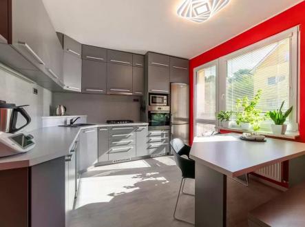 Pronájem bytu, 3+1, 72 m²