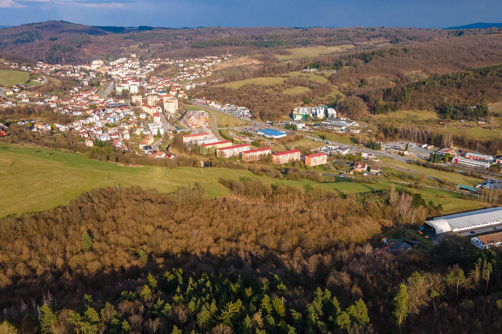 Prodej uceleného souboru pozemků – Luhačovice, nad areálem Zálesí