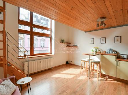 Pronájem bytu, atypický, 44 m²