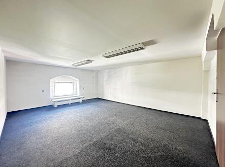 Pronájem - kanceláře, 24 m²