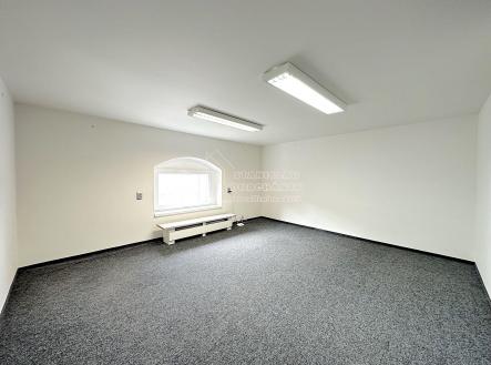 Pronájem - kanceláře, 17 m²