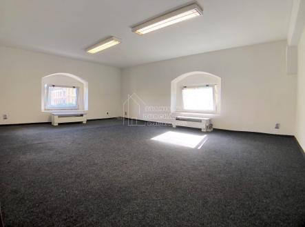 Pronájem - kanceláře, 23 m²