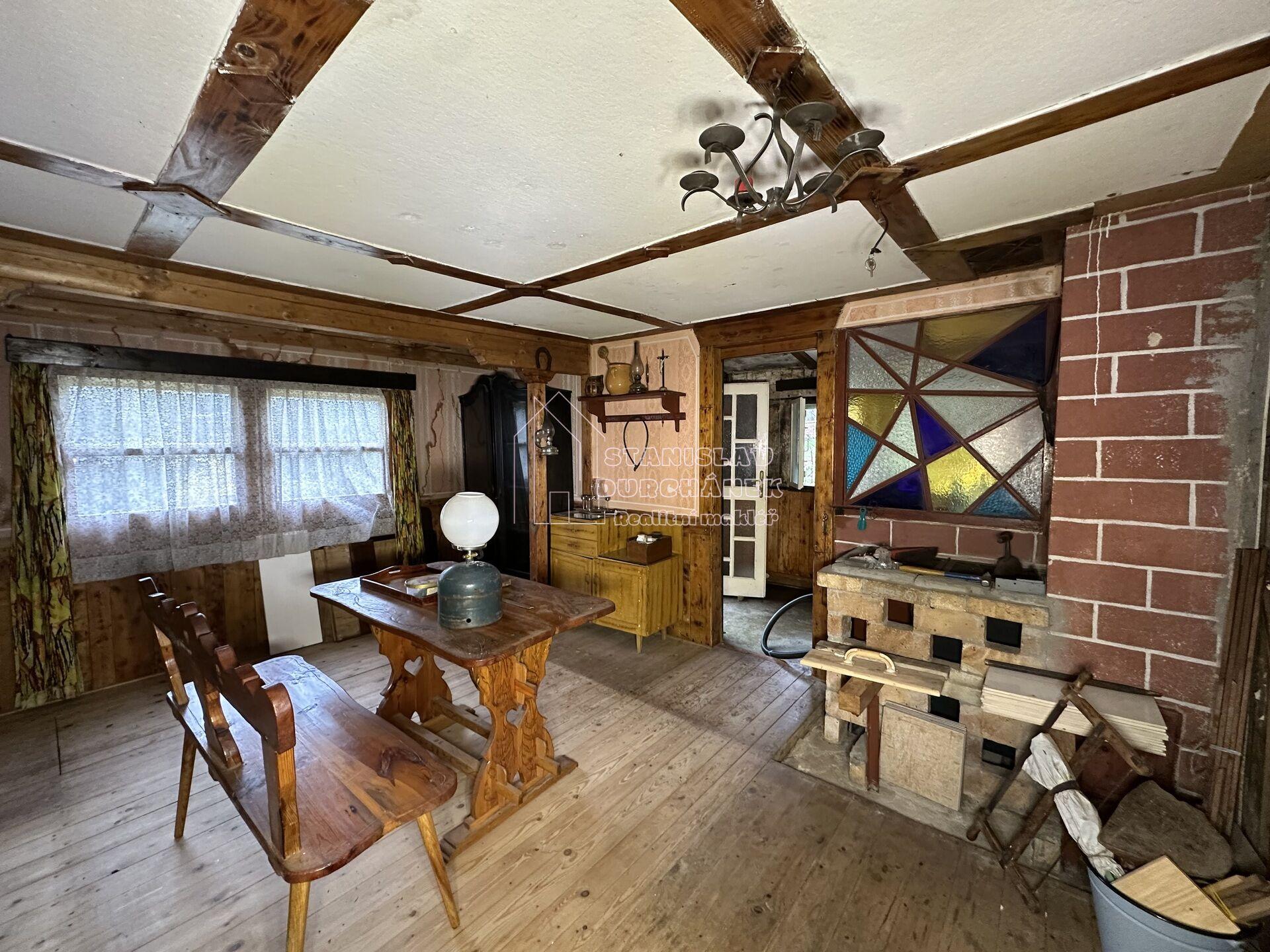 Chata 30 m2 na vlastním pozemku, Bojanovice, osada Dashwood, okres Praha-západ